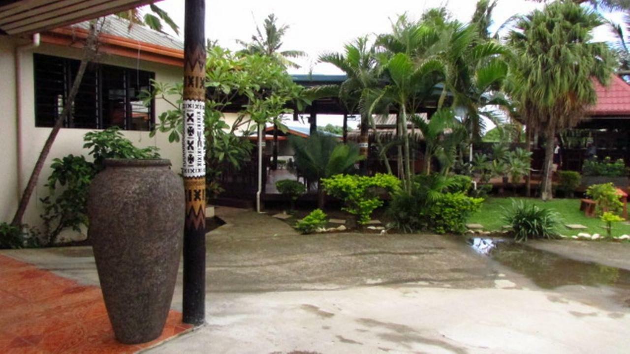 Wailoaloa Beach Resort Nadi Ngoại thất bức ảnh